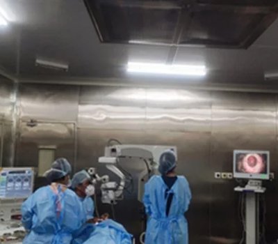 LAMINAR FLOW OPEWRATION THEATER