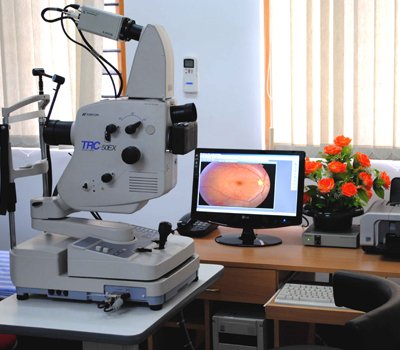 TOP CON FUNDUS CAMERA